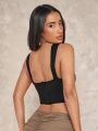 SHEIN BAE Christmas Party New Year'S Eve Outfit Glamorous Black Crop Top With Corset Cups And Fishbone Design For Women'S Sexy Date Night Or Wear Outside Look