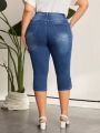 SHEIN LUNE Women's Plus Size Water Washed Skinny Buttoned 3/4 Length Jeans