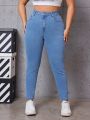 Plus Size Solid Color Skinny Jeans