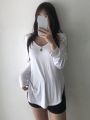 DAZY Solid Color Slit Hem Casual T-shirt