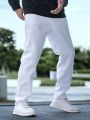 Men Solid Straight Leg Jeans