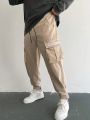 Manfinity Hypemode Men's Letter Print Drawstring Cargo Pants