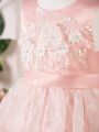 Young Girl'S Sleeveless Dress With Embroidery And Beaded Detail