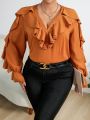 SHEIN Privé Women's Plus Size Ruffle Decorated V-neck Blouse