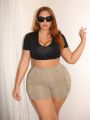 SHEIN SXY Plus Size Women'S Solid Color Cargo Shorts