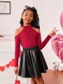 SHEIN Kids Cooltwn Big Girls' Solid Color Off-shoulder Long Sleeve Top With Pu Leather Skirt