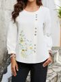 EMERY ROSE Floral Embroidery & Button Decorated Blouse