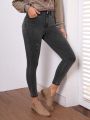 SHEIN LUNE Women's Distressed Jeans