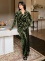 DAZY Women's Jacquard Velvet Pajama Set