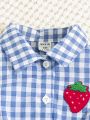 SHEIN Baby Girl's Casual And Sweet Strawberry Plaid Patchwork Ruffle Hem Shirt Shorts Set