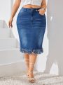 Plus Size Fringed Hem Bodycon Denim Skirt