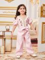 SHEIN Kids Nujoom Young Girl Flower Applique & Tape Decoration Cold Shoulder Wide Leg Jumpsuit