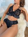 Women's Sexy Lace Patchwork And Ruffled Lingerie Set