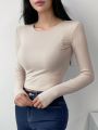 DAZY Women's Solid Color Round Neck Slim Fit Long Sleeve T-shirt