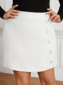 SHEIN Frenchy Plus Size Women's Valentine Side Button Short Skirt