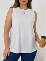 SHEIN LUNE Plus Size Solid Color Knitted Racerback Tank Top