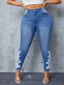 Plus Size Slim Fit Jeans With Floral Embroidery