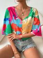 Women's Floral Printed V-Neck Blouse