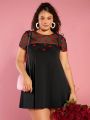 SHEIN CURVE+ Women's Plus Size Black Mesh & Heart Design Round Neck Skirt