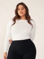 SHEIN BASICS Plus Size Women'S Slim Fit Long Sleeve T-Shirt