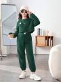 SHEIN Kids SUNSHNE Big Girls' Knit Pure Color Letter Detail Plush Short Top And Long Pants Two Piece Set