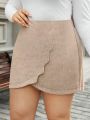 SHEIN Frenchy Plus Size Women's Asymmetrical Hem Skirt With Curved Edge