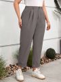 SHEIN LUNE Plus Size Solid Color Pleated Cuffed Hem Pants