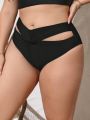 SHEIN Swim Classy Plus Size Women's Solid Color Hollow Out Swim Briefs