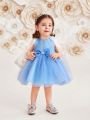 SHEIN Baby Girls' Elegant And Romantic Satin And Mesh Patchwork Sleeveless Dress With Shawl