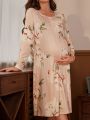 Maternity Floral Printed Long Sleeve Nightgown