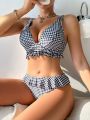 SHEIN DD+ Women'S Two Tone Gingham Ruffle Hem Two Piece Swimsuit Set