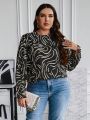 SHEIN Frenchy Plus Allover Print Flare Sleeve Keyhole Back Blouse