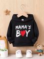 Boys Baby Heart & Letter Graphic Hoodie