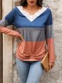 Lace Decorated V-Neck Color Block Long-Sleeved T-Shirt