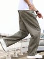 Men Slant Pocket Loose Fit Wide Leg Jeans