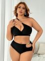 SHEIN Swim Vcay Plus Size Solid Color Hollow-Out Swimwear Set