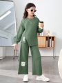 SHEIN Kids EVRYDAY Teen Girls' Knitted Solid Color Loose Fit Crewneck Sweatshirt And Wide Leg Pants Casual Two Piece Set