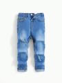 SHEIN Young Boy's Regular Waist Casual Style High Elasticity Slim Fit Denim Pants