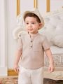 SHEIN Baby Boy Solid Color Half-Buttoned Casual Shirt With Stand Collar