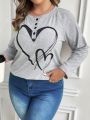 SHEIN LUNE Plus Size Women's Heart Printed Drop Shoulder Short Sleeve T-shirt