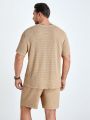 SHEIN Extended Sizes Men Plus Solid Tee & Shorts