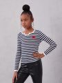 SHEIN Tween Girls' Knitted Striped Love Heart Embroidered Slim Fit Casual Long Sleeve T-Shirt