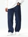 Men's Loose & Straight Leg Jeans With Slanted Pockets