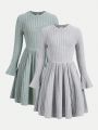 SHEIN Kids EVRYDAY Girls' Ribbed Knit Solid Color Bell-sleeve Dress 2pcs/set