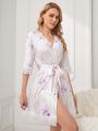 Ladies' Lace Trimmed Floral Printed Robe