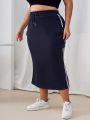 SHEIN Essnce Plus Size Side Striped Flip Pocket Skirt