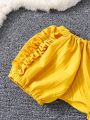 SHEIN Kids SUNSHNE Tween Girls' Ruffle Trimmed Short Sleeve Blouse With Shirred Hem For Vacation Summer