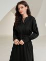 SHEIN Mulvari Women'S Lace-Up V-Neck Long Sleeve Dress