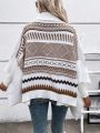 Geo Pattern Batwing Sleeve Turtleneck Poncho