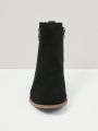 Styleloop Women's Fashionable Western Style Embroidered Black Chunky Heel Boots